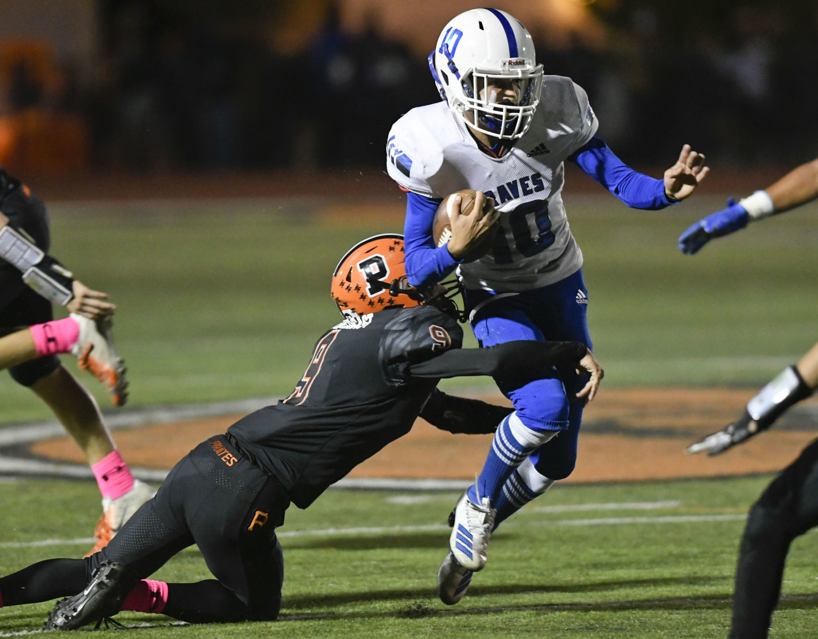 100419 Lompoc SY football 02.jpg